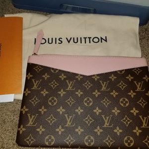 💎✨NEW/UNUSED✨💎Louis Vuitton Daily Pouch